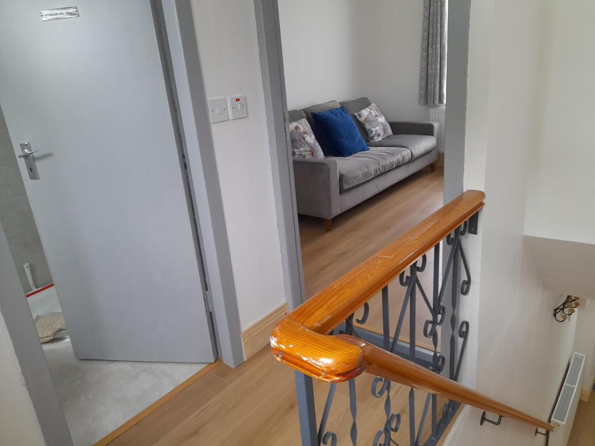 Central Town Apartment Wexford Buitenkant foto